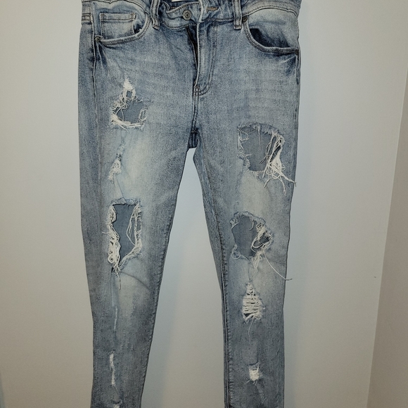 Ripped jeans - Picture 1 of 2
